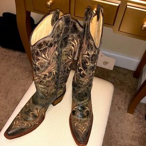 Gorgeous Circle G ladies cowboy boot Tan 9.5 NEW